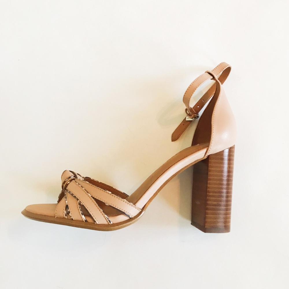 Last one Sz 8.5🌹Coach block heel leather sandals - Picture 3 of 8